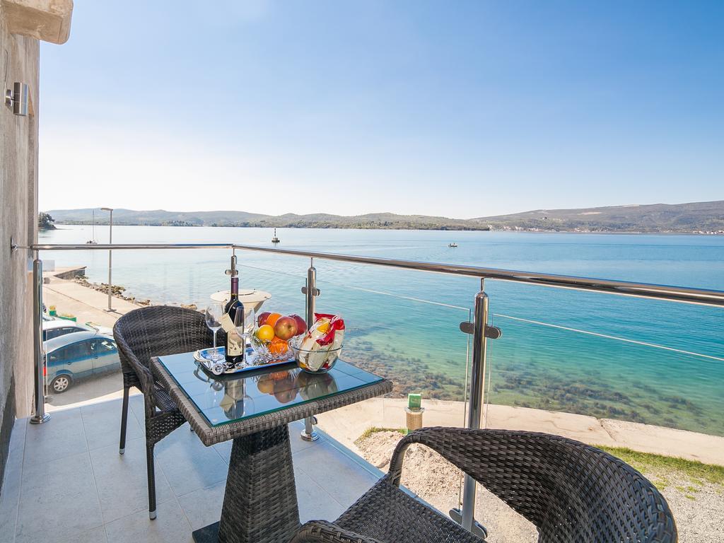 Apartments Isja Tivat Exterior photo