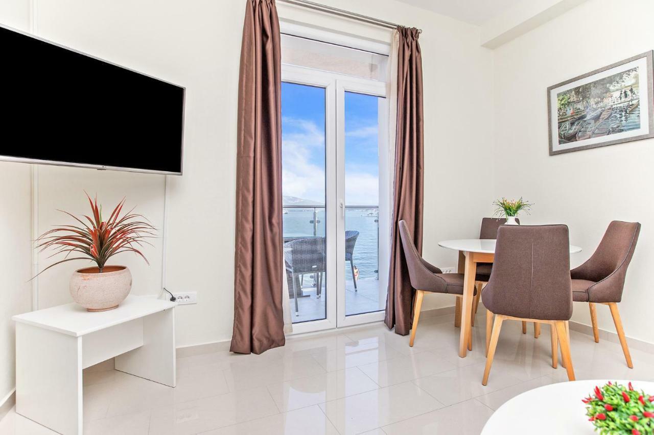 Apartments Isja Tivat Exterior photo