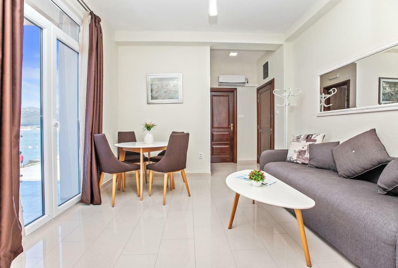 Apartments Isja Tivat Exterior photo