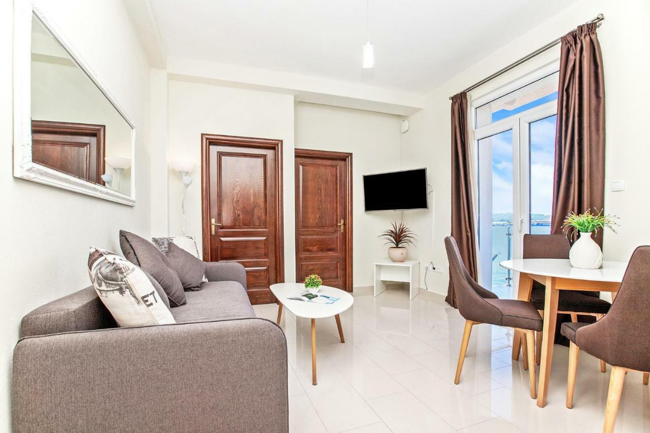 Apartments Isja Tivat Exterior photo